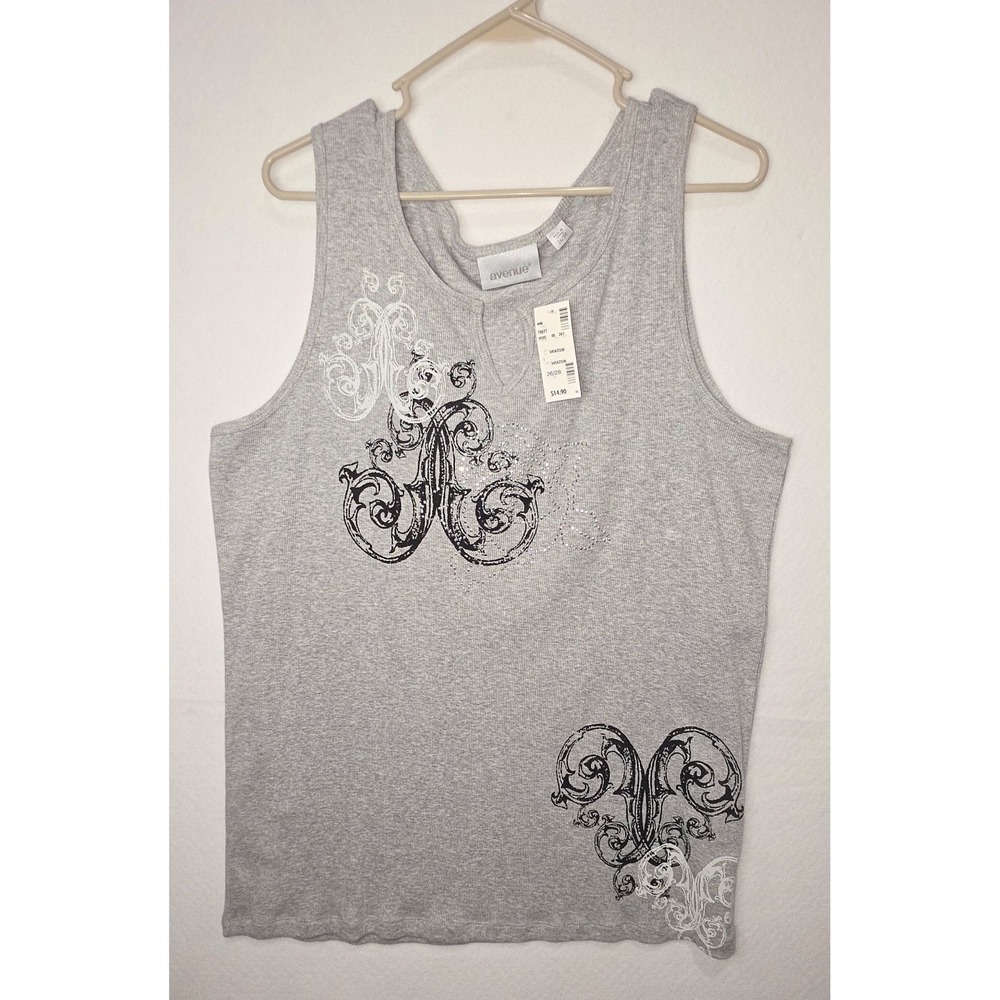 Avenue Gray Ribbed Tank Top Plus Size 26/28 Scroll Graphic Rhinestone NWT